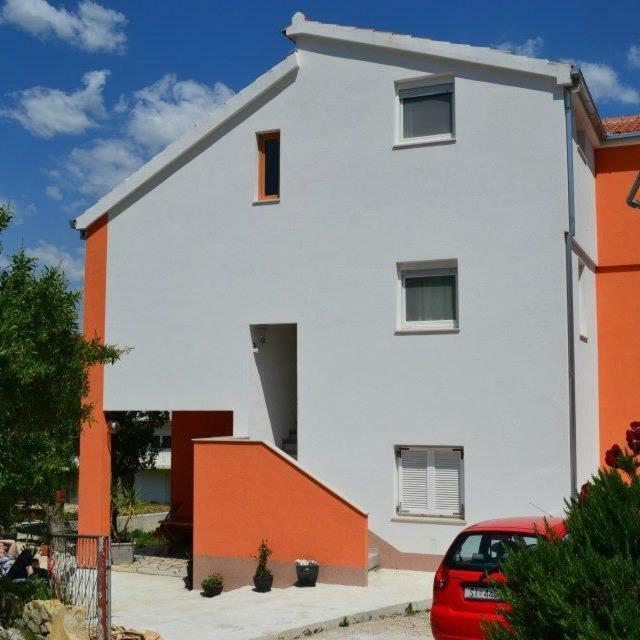 Modern Red & Blue Apartment Podstrana Kültér fotó